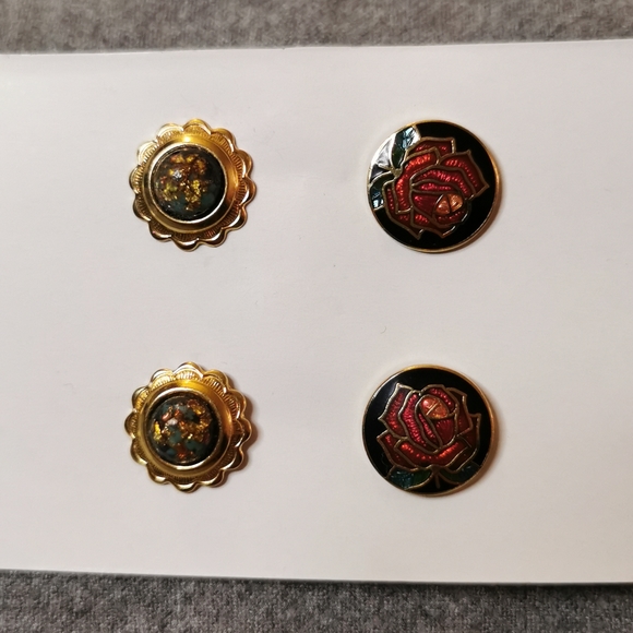 Earrings - Picture 2 of 2